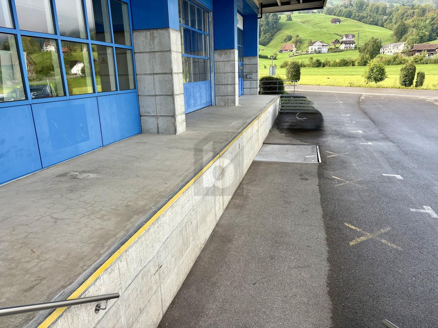 Objet industriel de 350m²