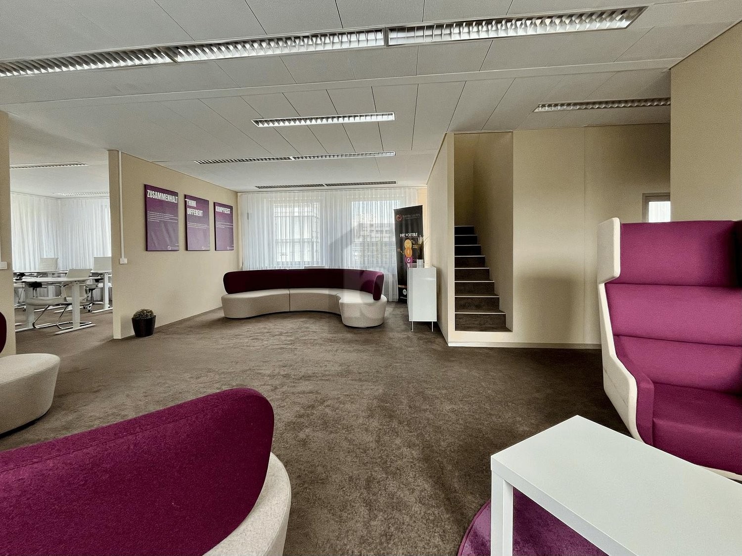 452m² ufficio