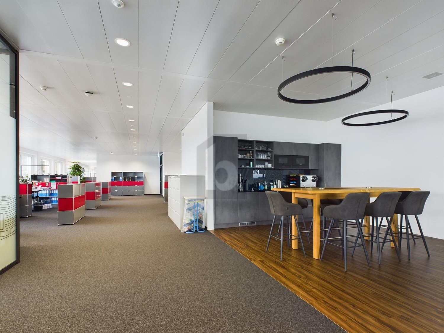 186m² bureau