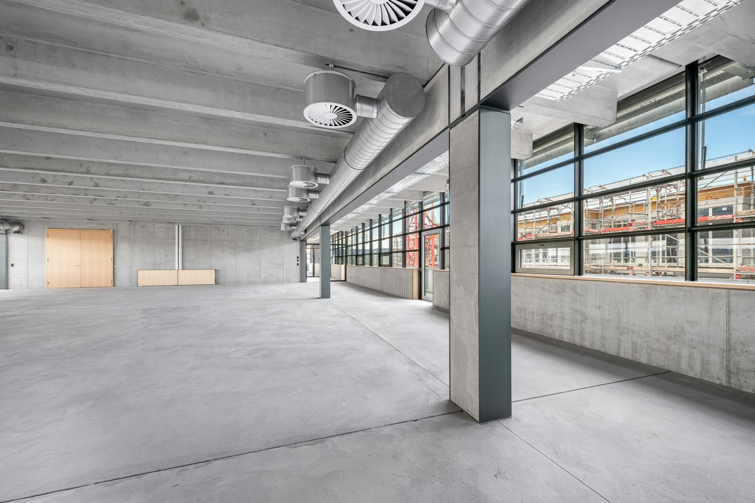 600m² commerciale