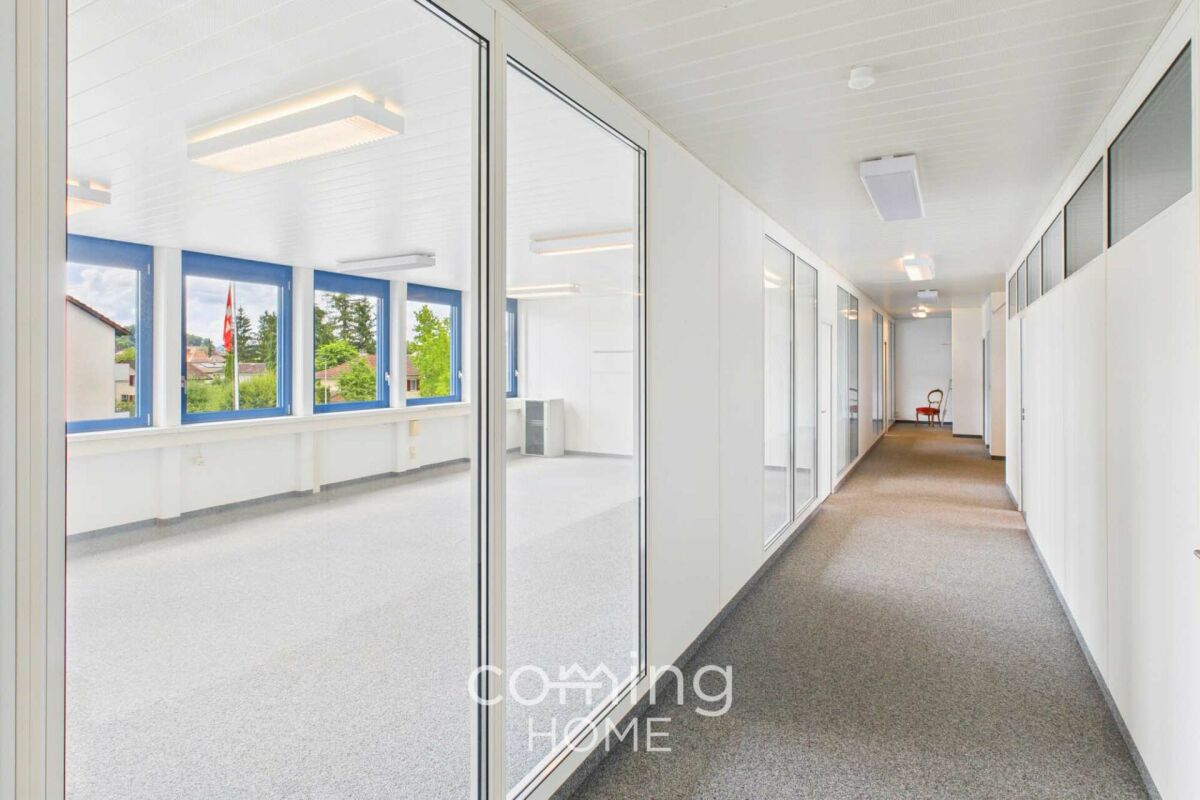 49m² commercial