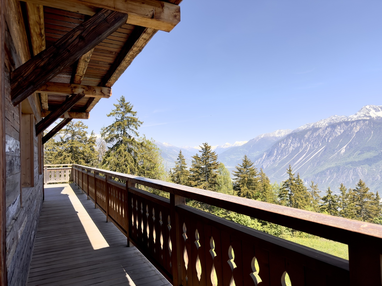 chalet con 7 locali, foto 10 di 10