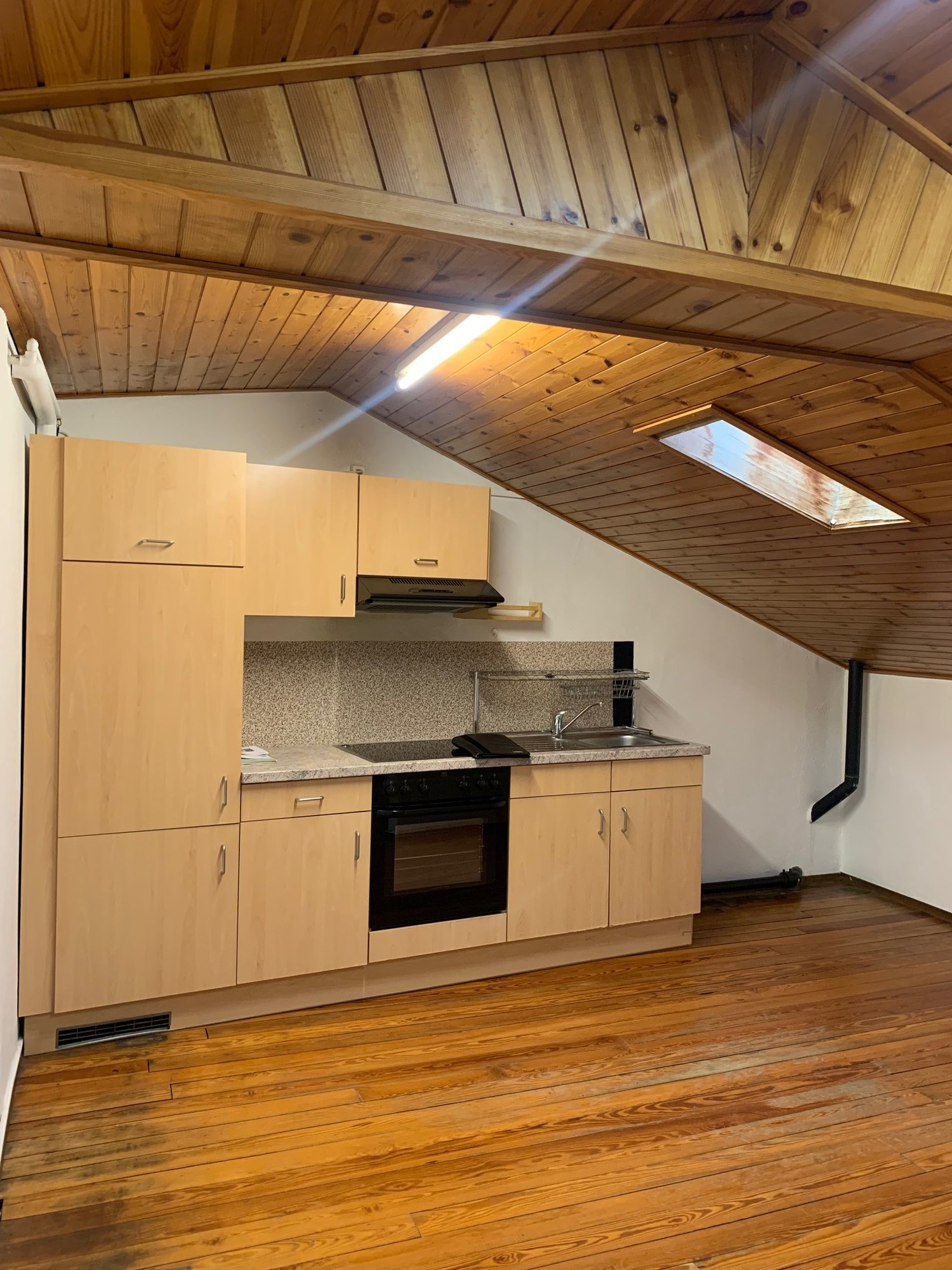 4 rooms roof flat