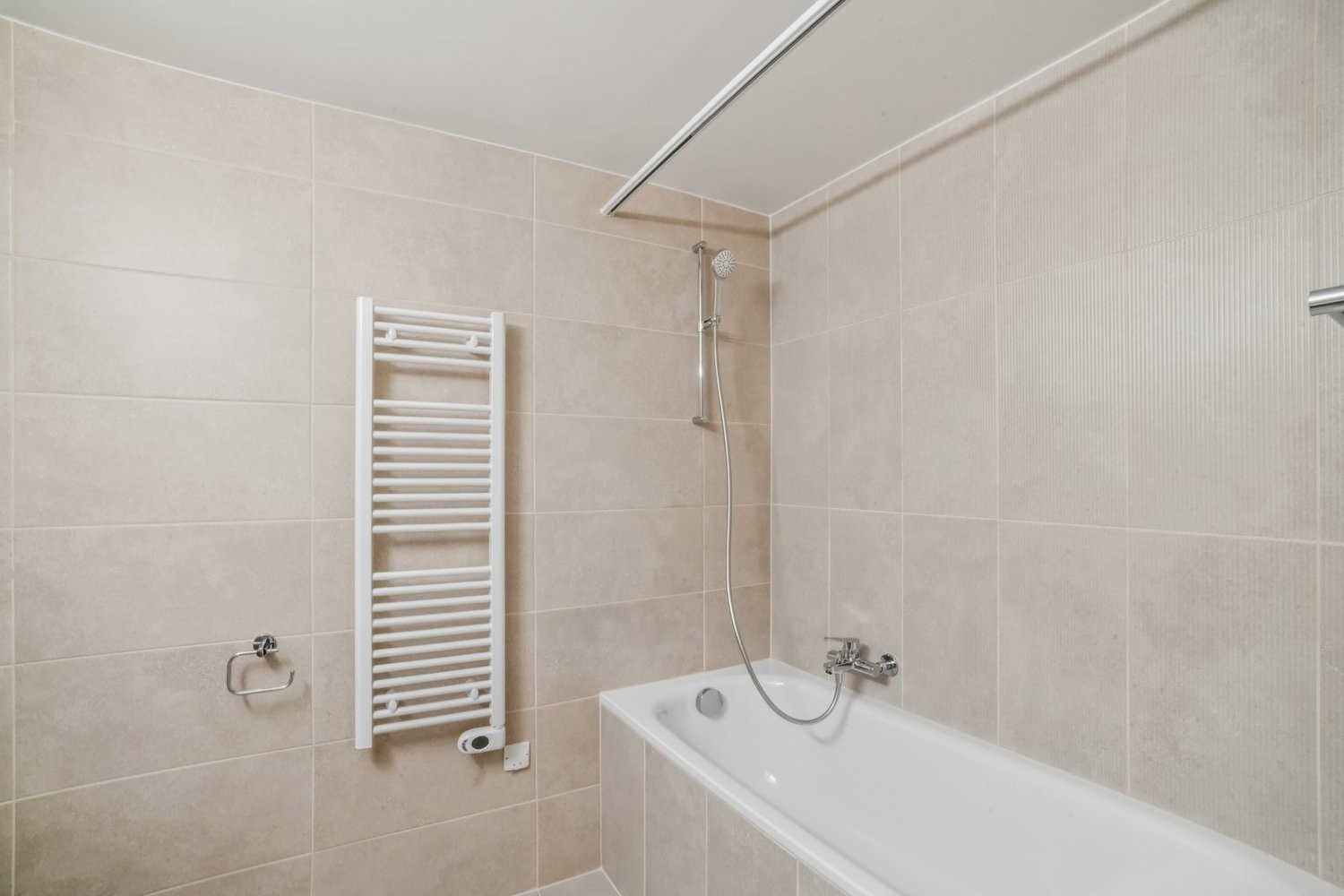 Appartamento di 4 ½ locali, foto 3 di 6