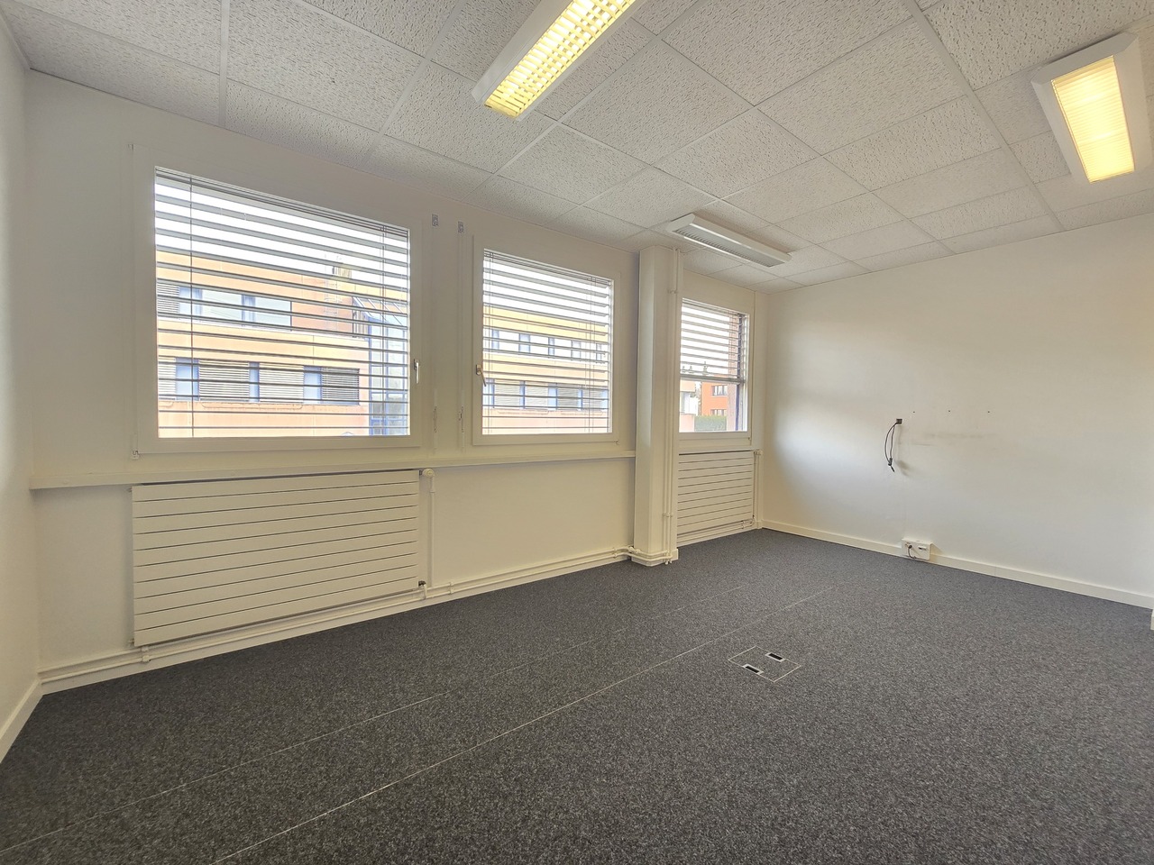 156m² ufficio