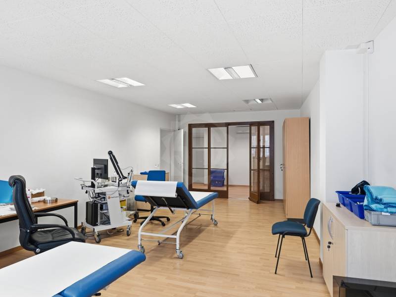 165m² ufficio, foto 4 di 10