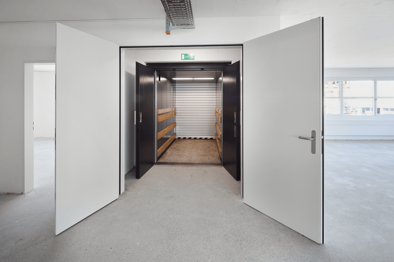 608m² ufficio