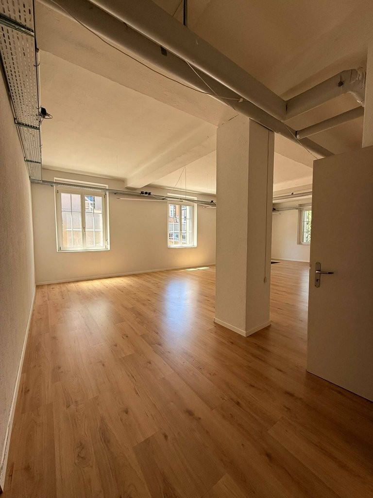 Bureau de 80m²