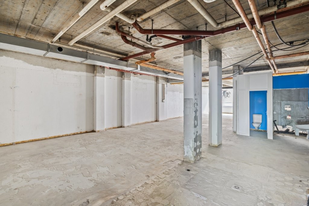 146m² shop, foto 6 di 10
