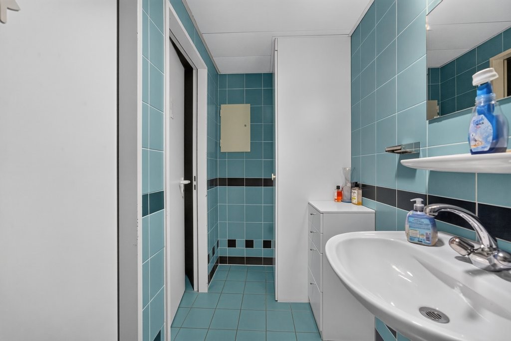 352m² ufficio