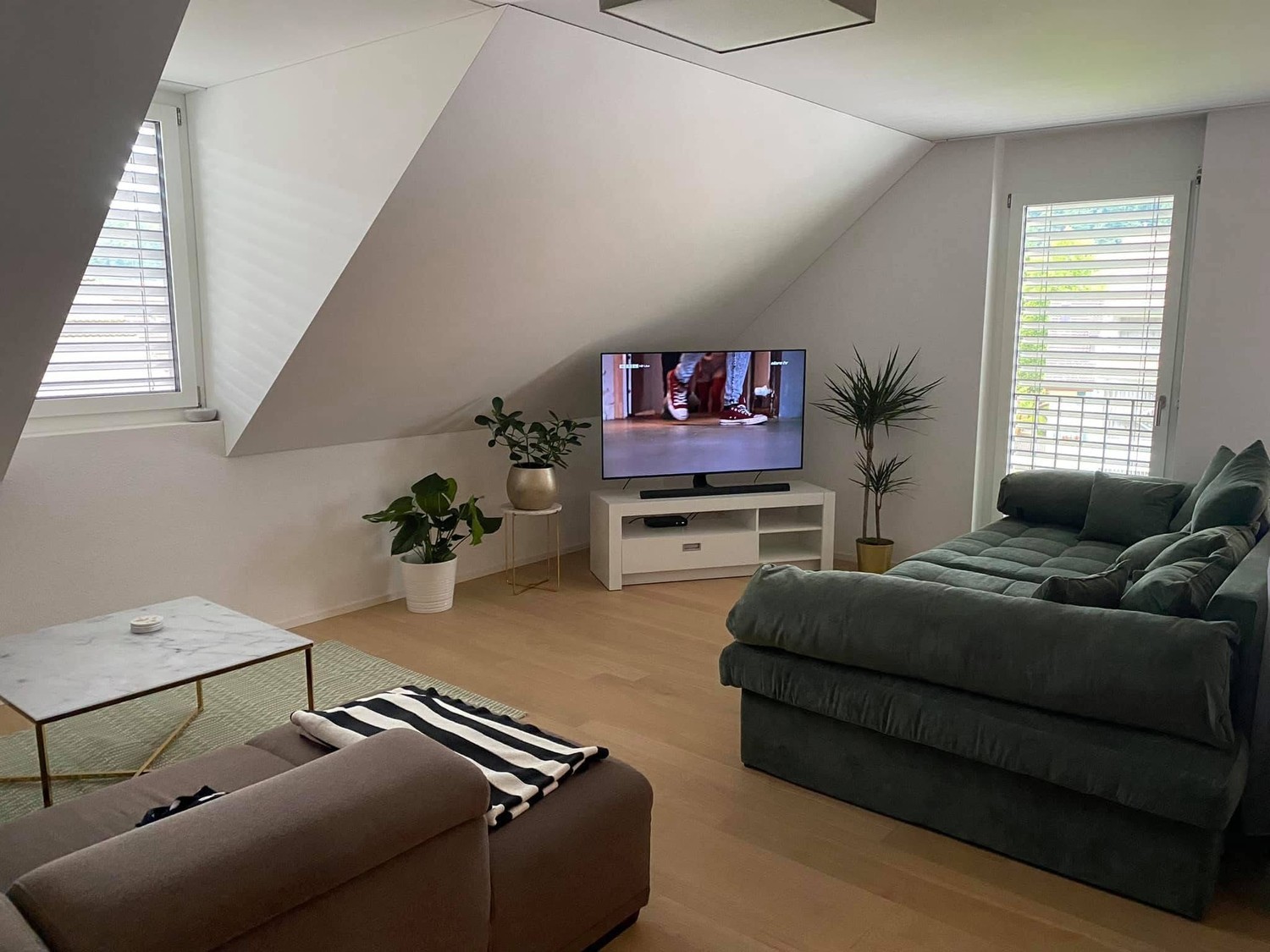 Appartamento di 2 ½ locali, foto 1 di 8