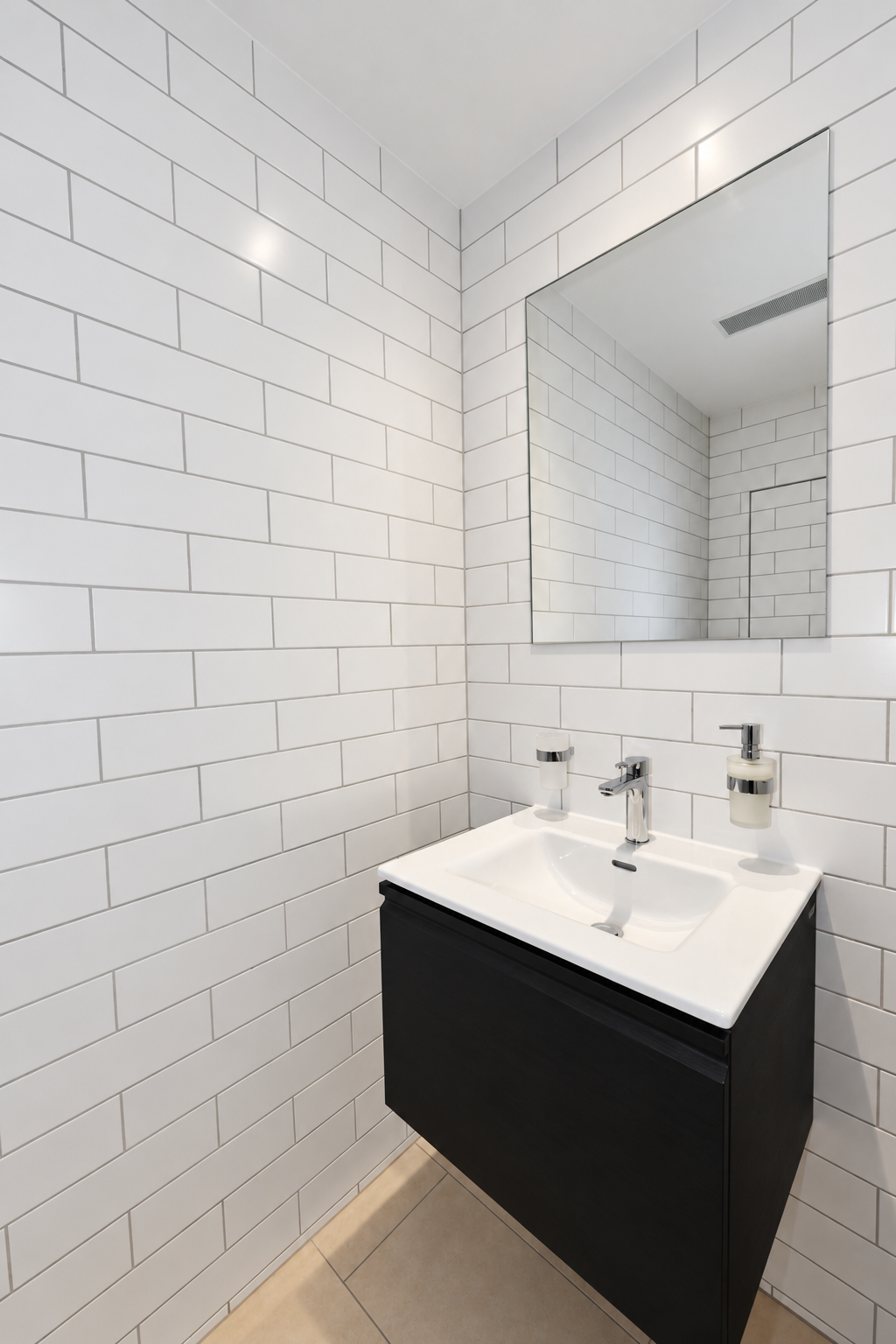 Appartamento mansardato di 2 ½ locali, foto 7 di 8