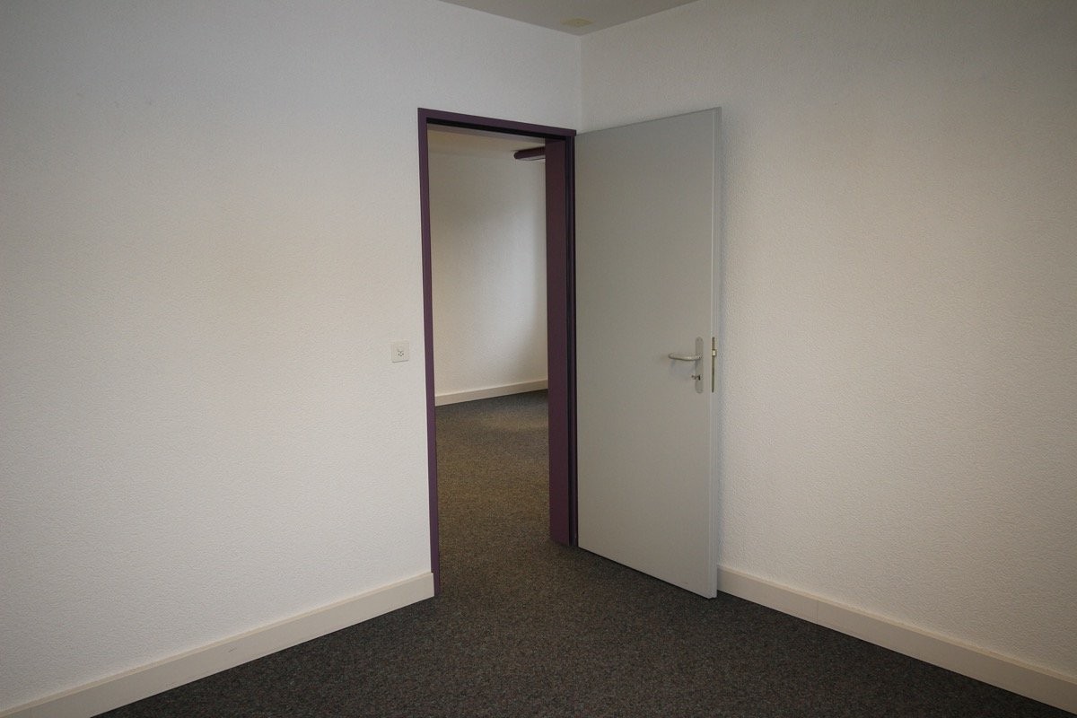 80m² Büro