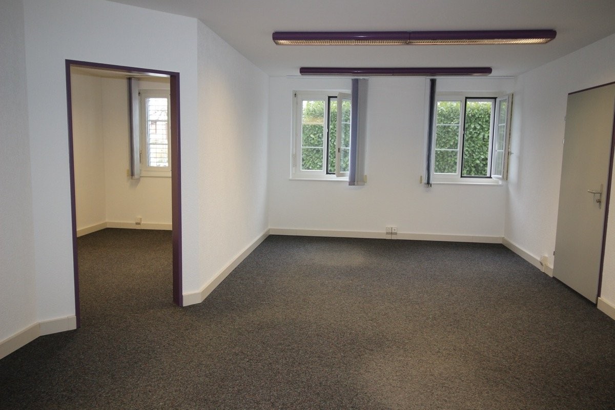 80m² Büro
