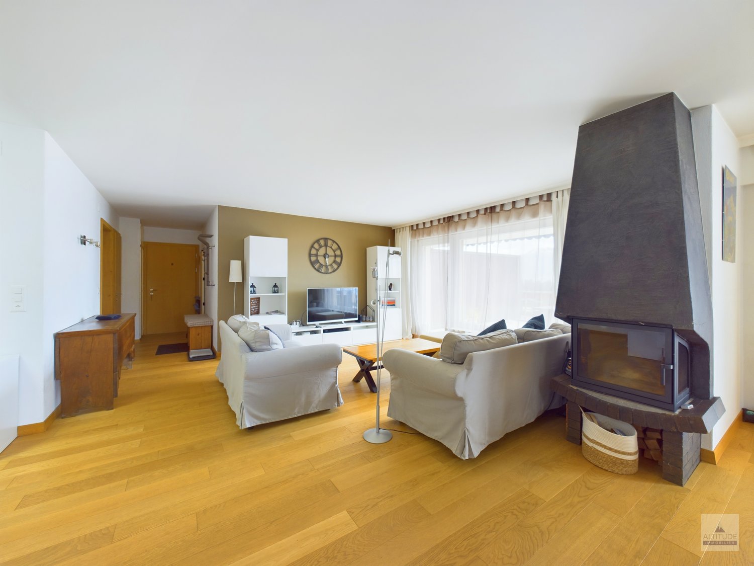 Appartamento in attico di 4 ½ locali, foto 2 di 10