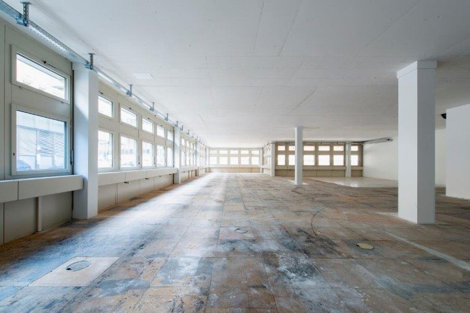 1912m² ufficio