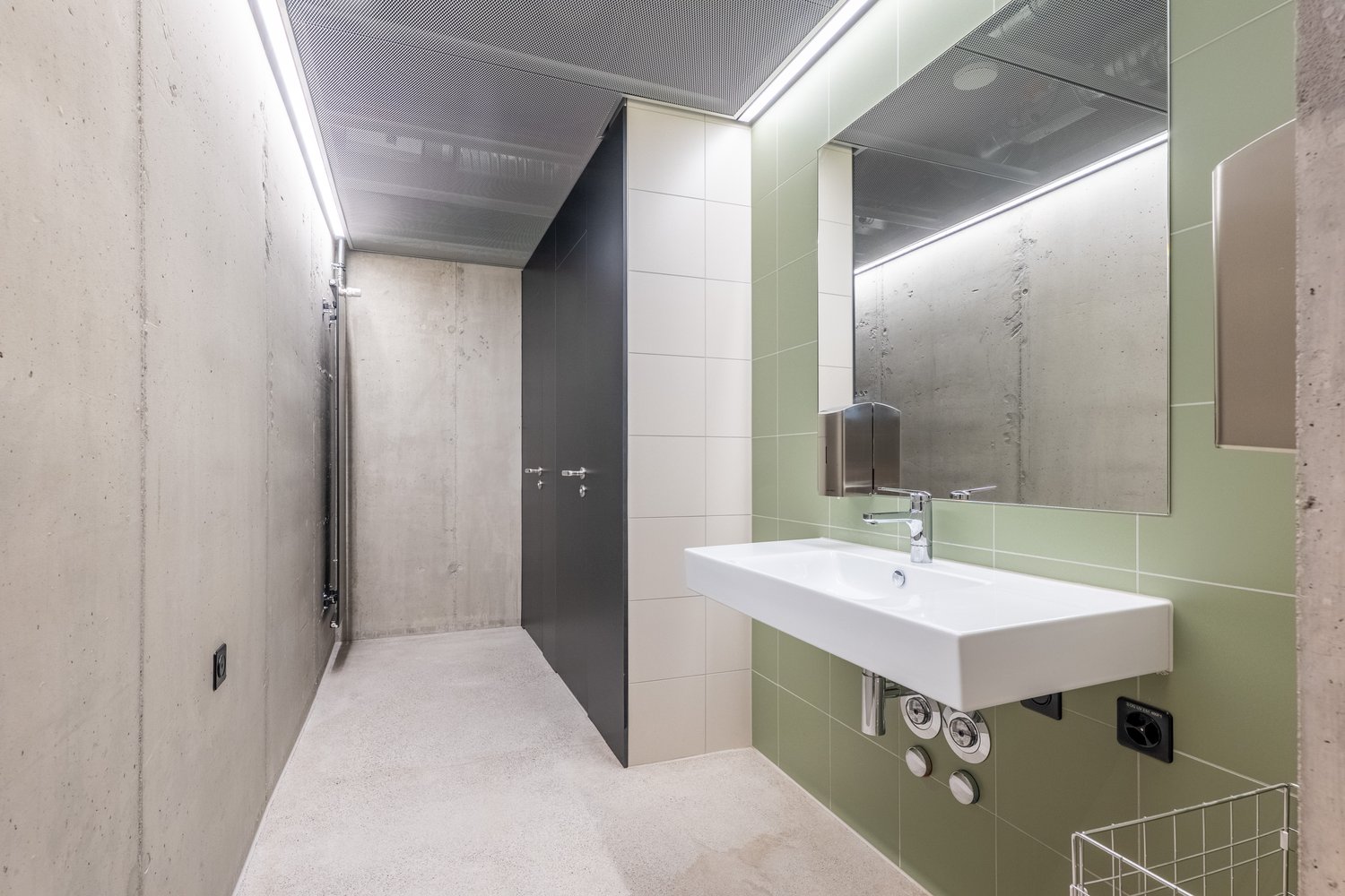 460m² commerciale