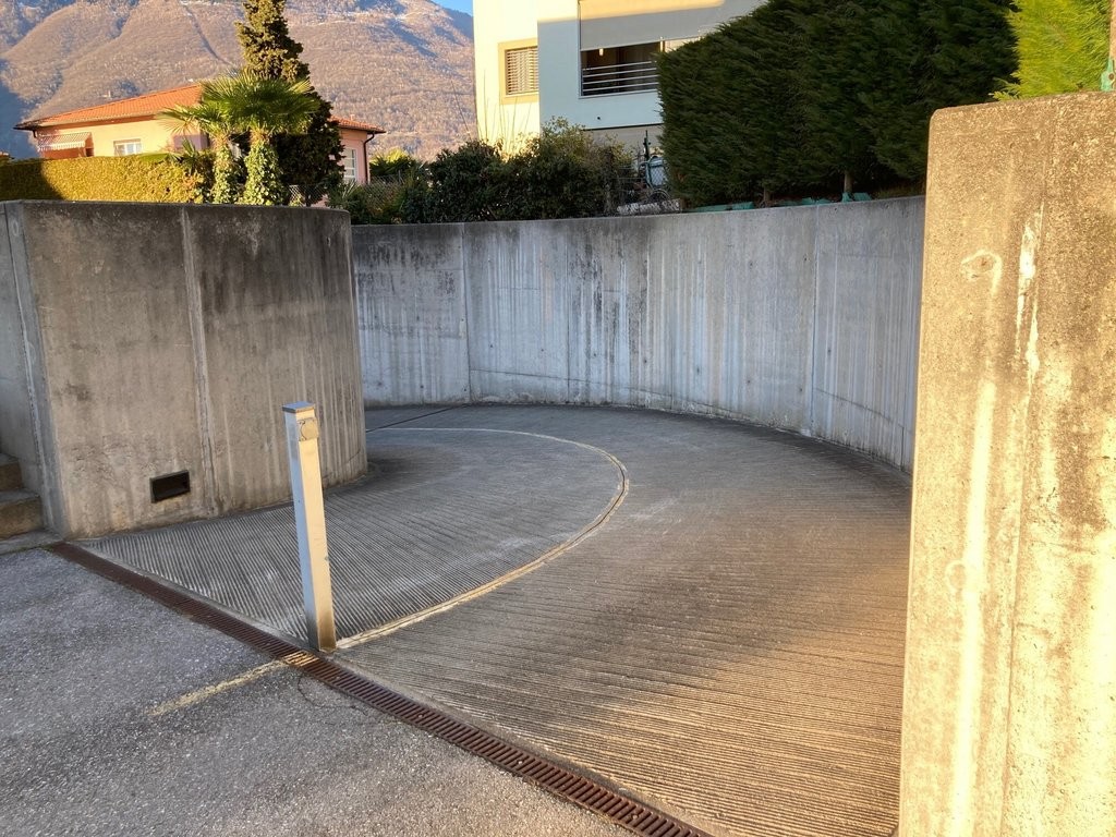 Underground slot