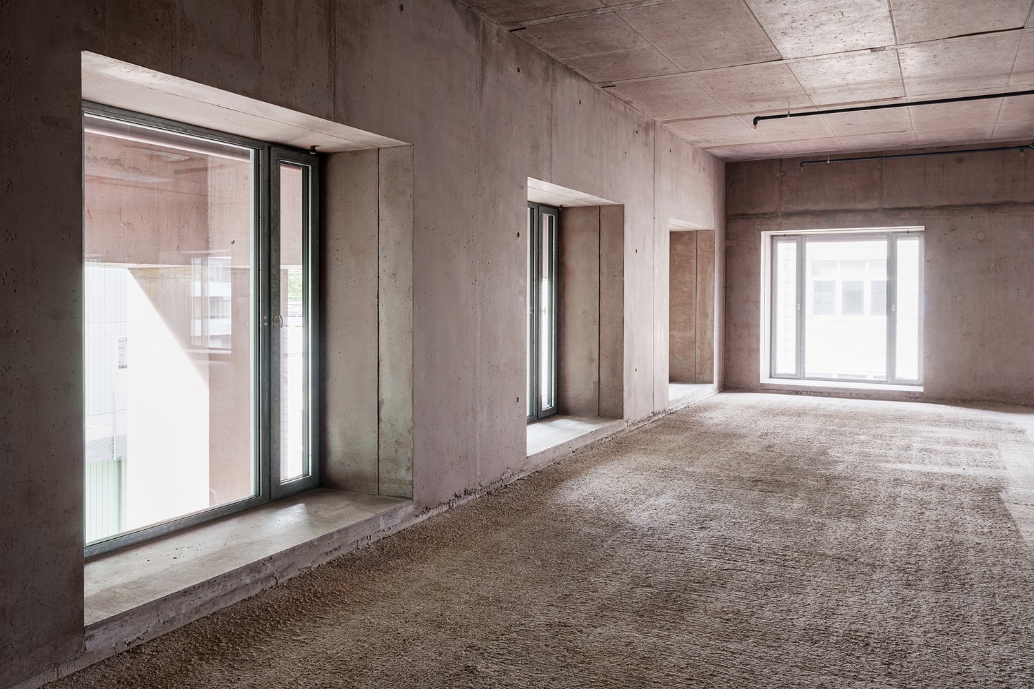 299m² commerciale