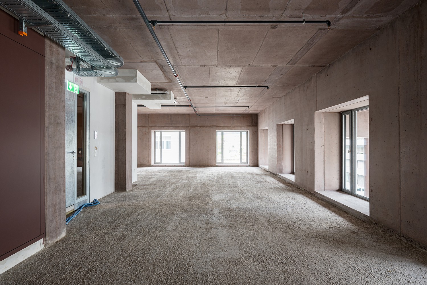 299m² commerciale