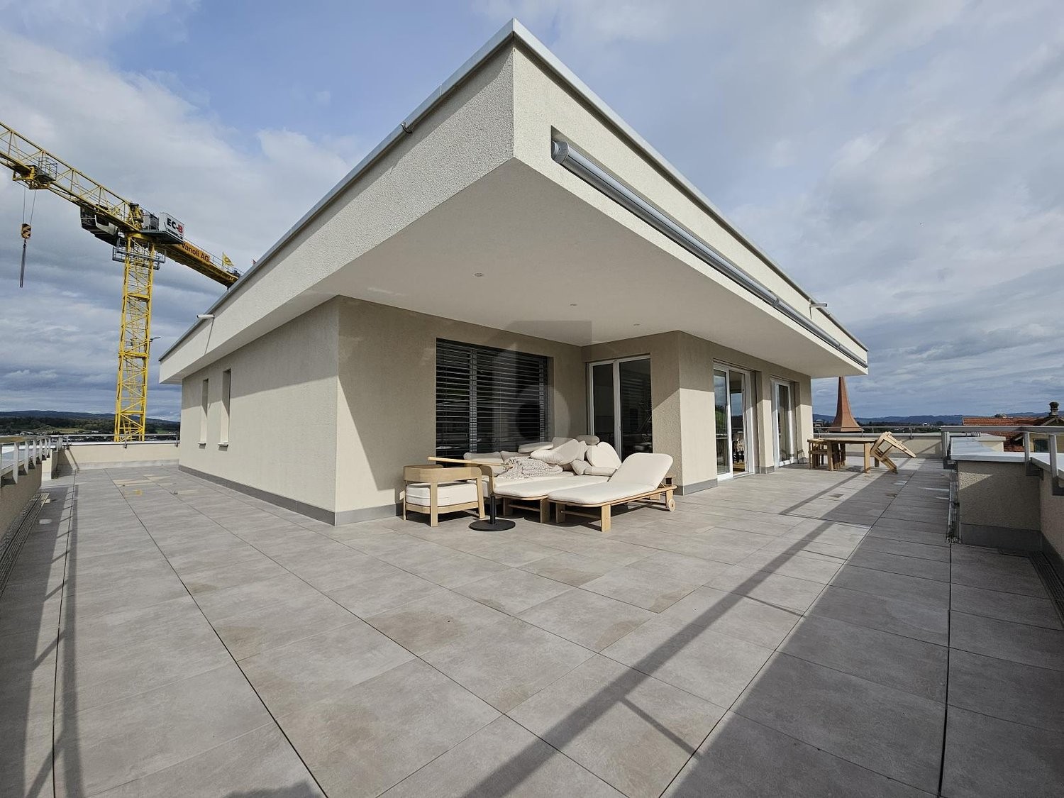 Appartamento attico di 4 ½ locali, foto 1 di 4