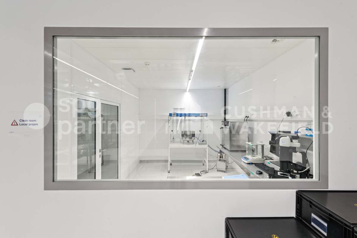 2000m² Atelier