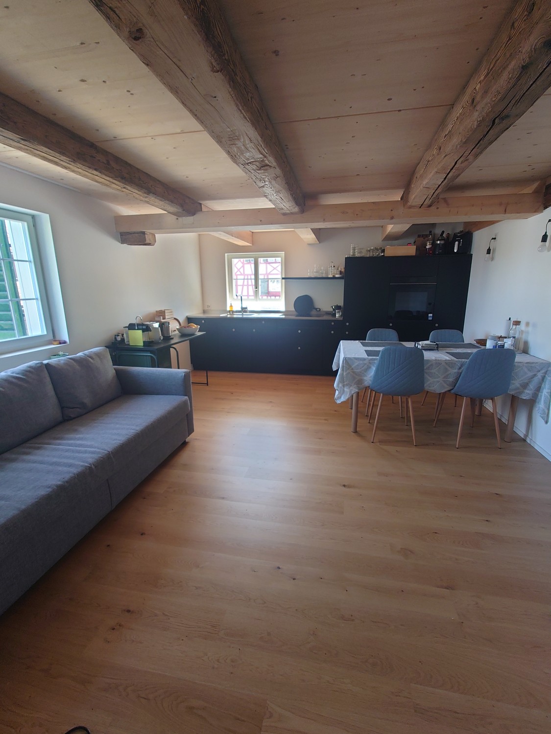 Appartamento di 2 ½ locali, foto 2 di 10