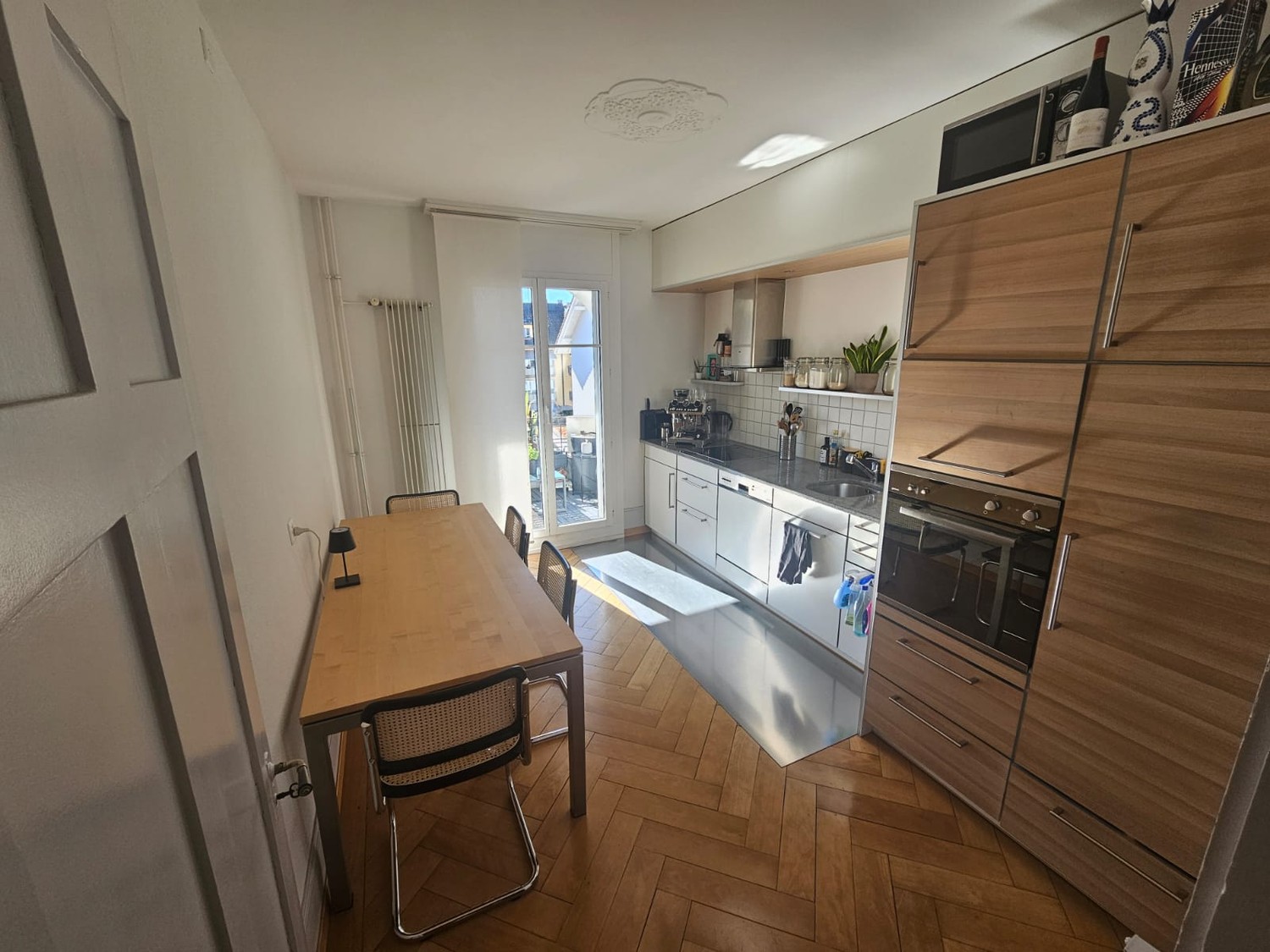 Appartamento di 2 ½ locali, foto 2 di 6