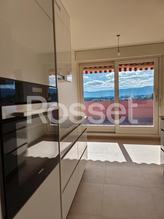 Appartamento di 8 locali, foto 5 di 9