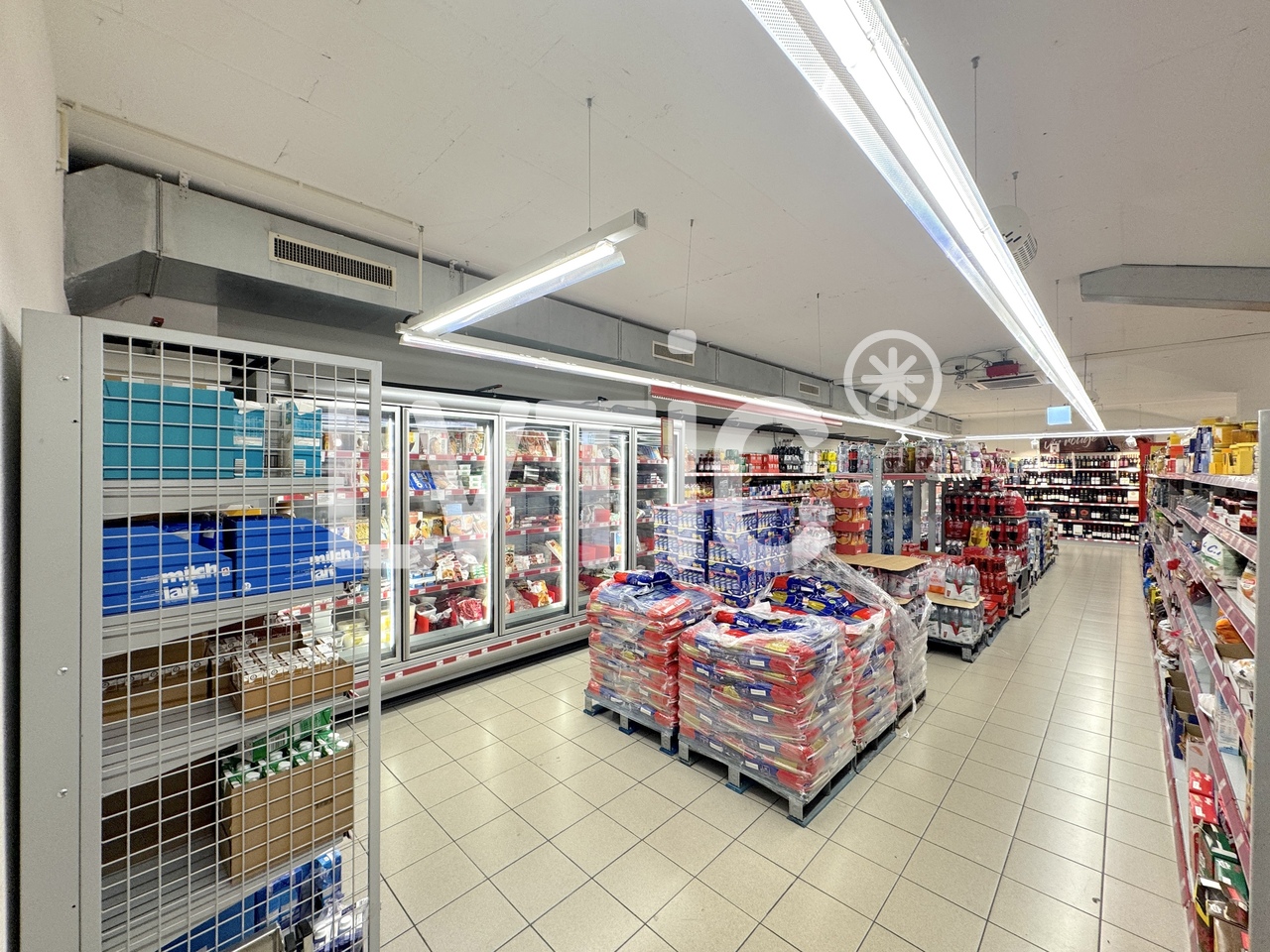 432m² negozio