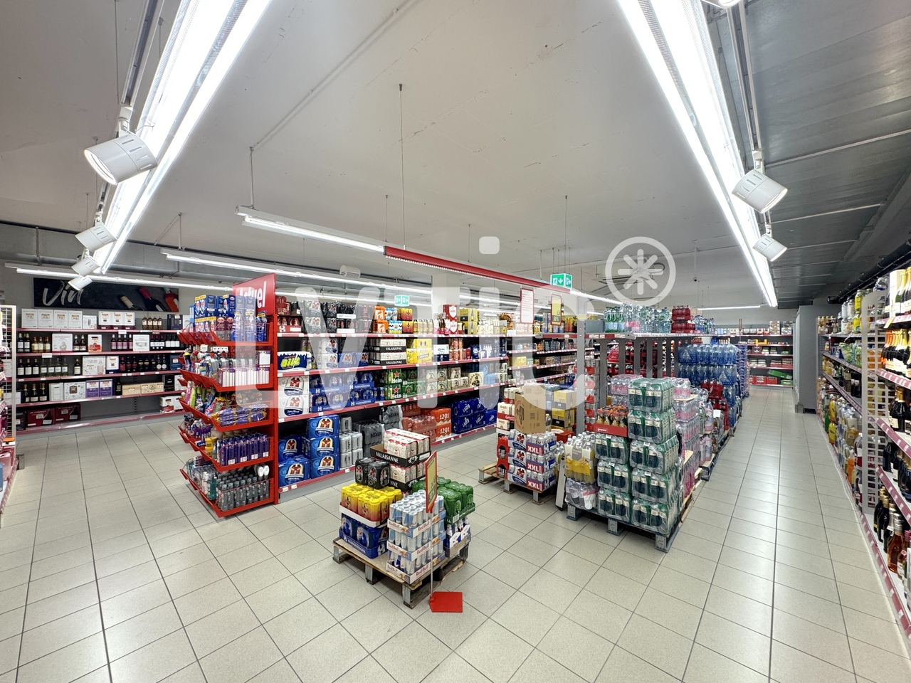 432m² negozio