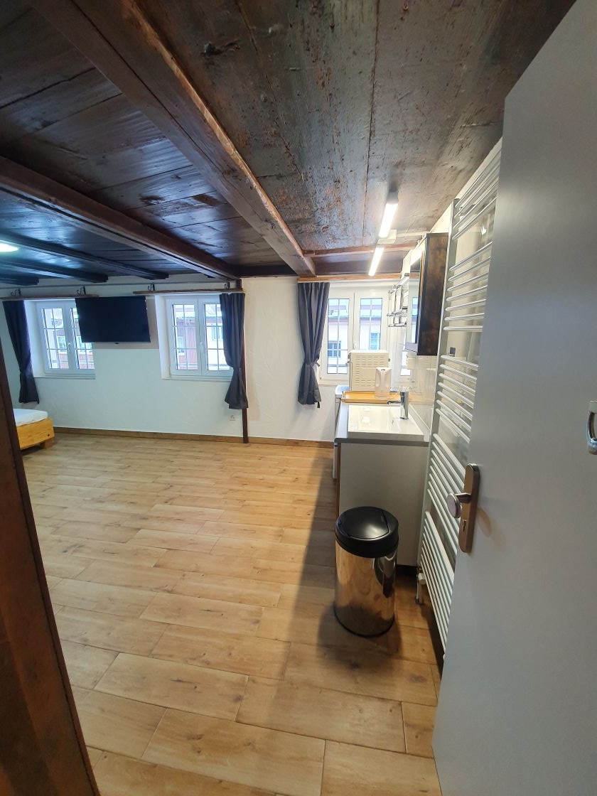 Chambre dans un appartement partagé