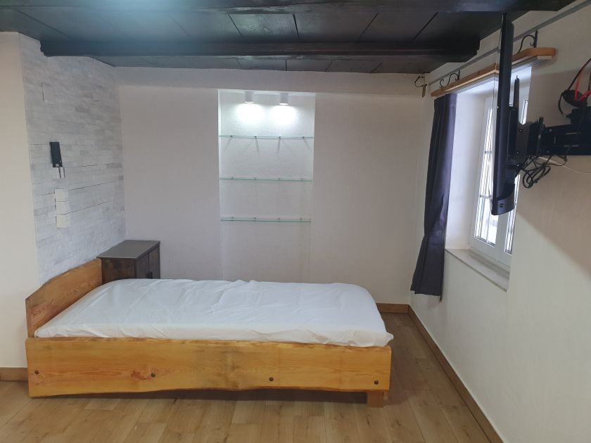Chambre dans un appartement partagé