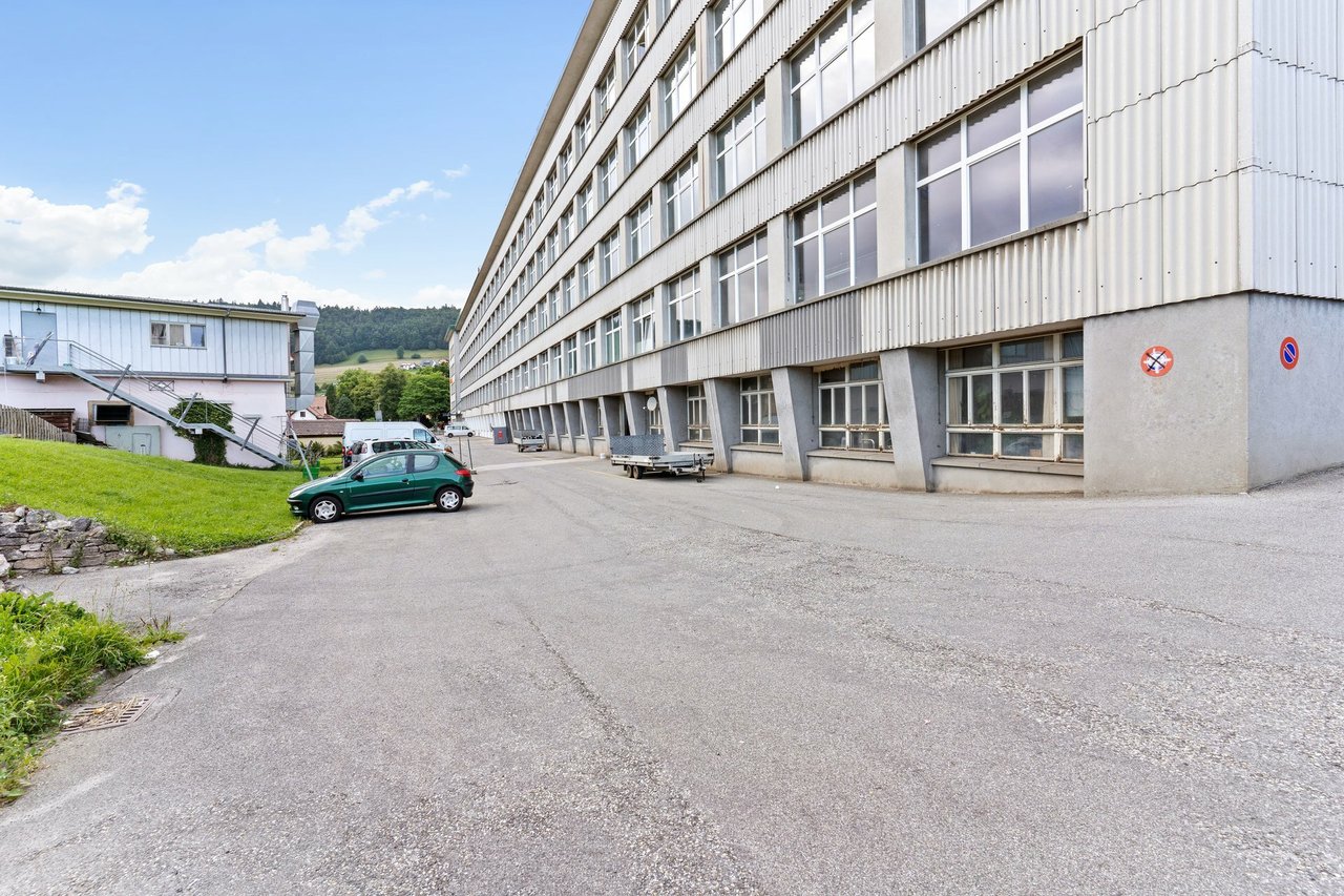 80m² commerciale, foto 5 di 6