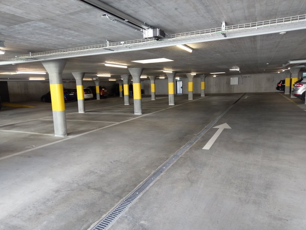Emplacement de parking souterrain