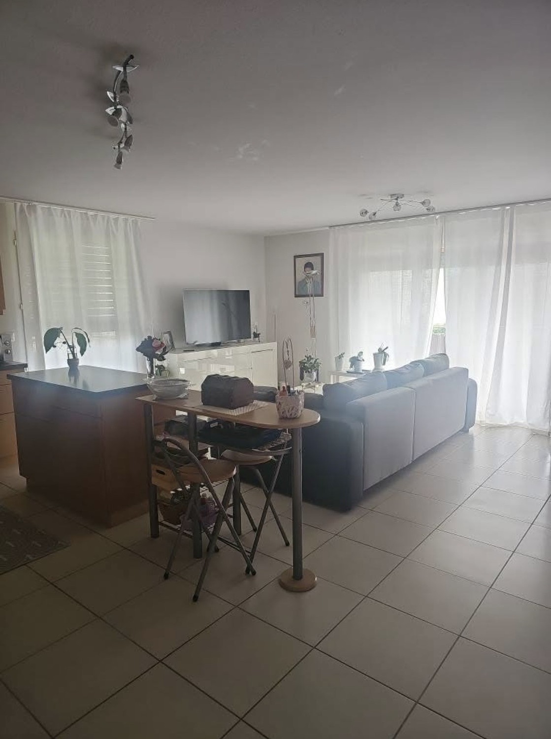 Camera in un appartamento condiviso, foto 5 di 5