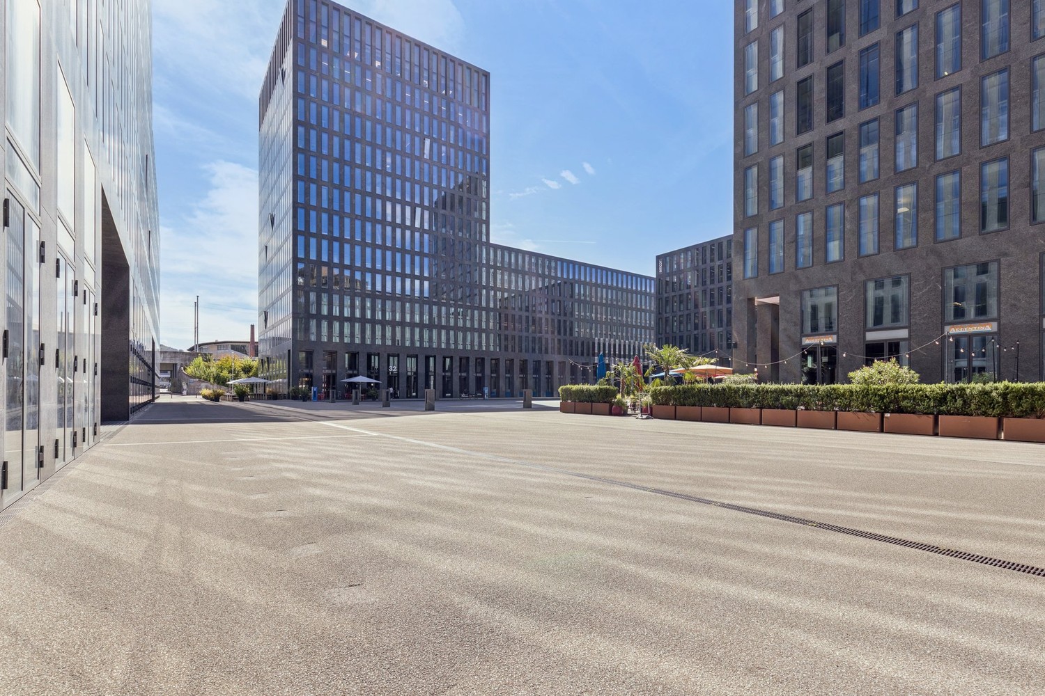649m² ufficio