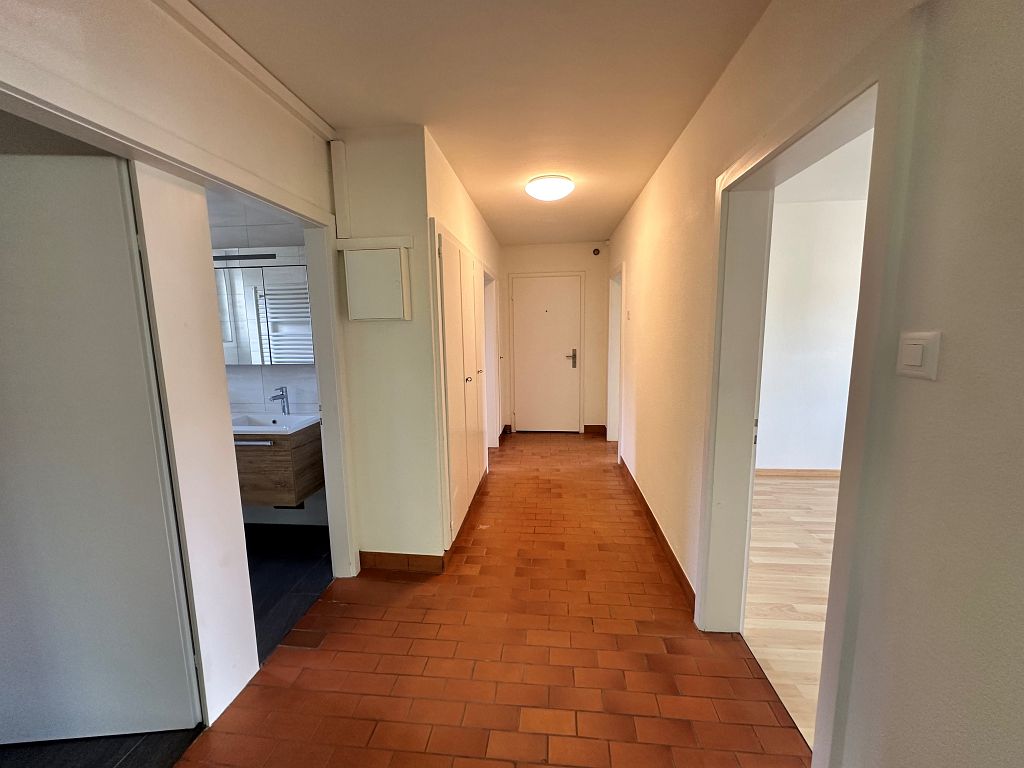 Appartamento di 4 locali, foto 2 di 10