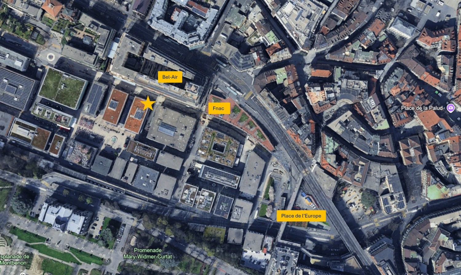 negozio di 150m²