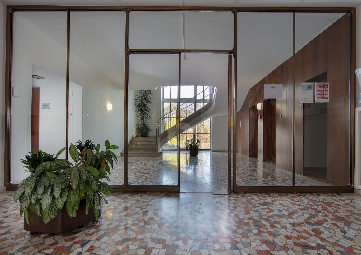 80m² ufficio