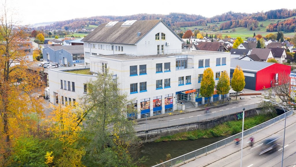 164m² commerciale