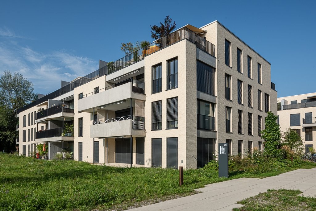 appartamento mansardato di 2 ½ locali, foto 1 di 9