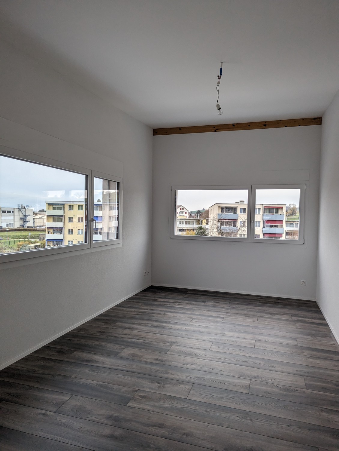167m² office