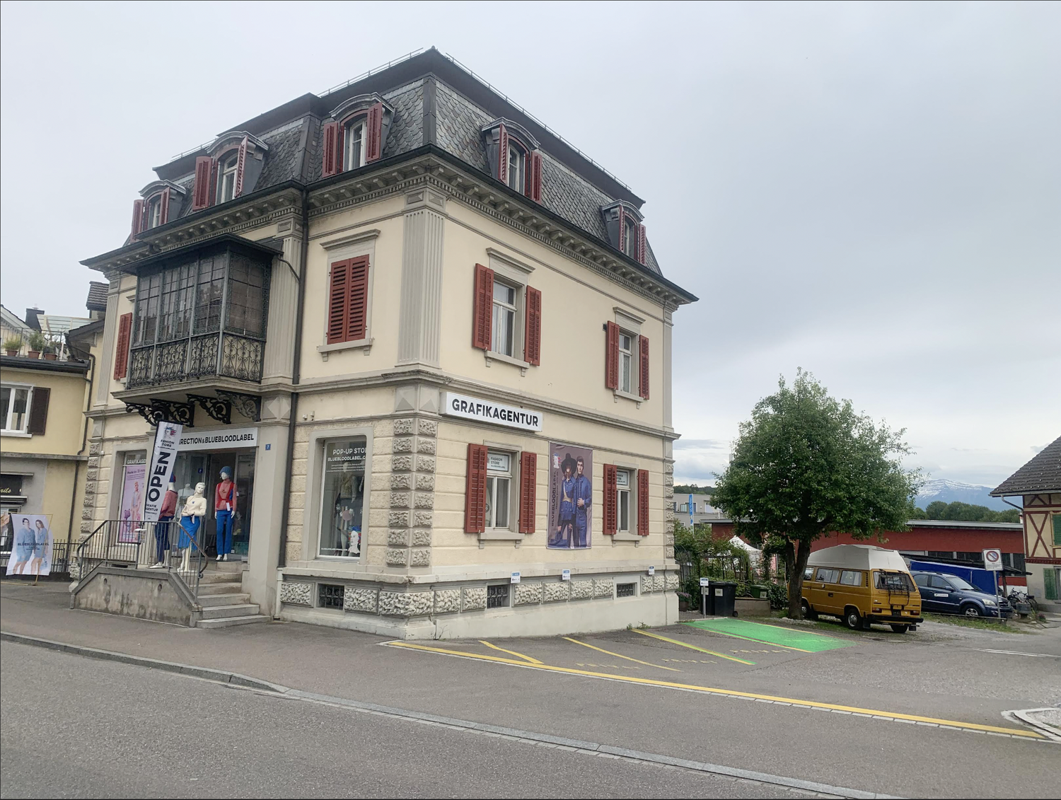 14m² commercial