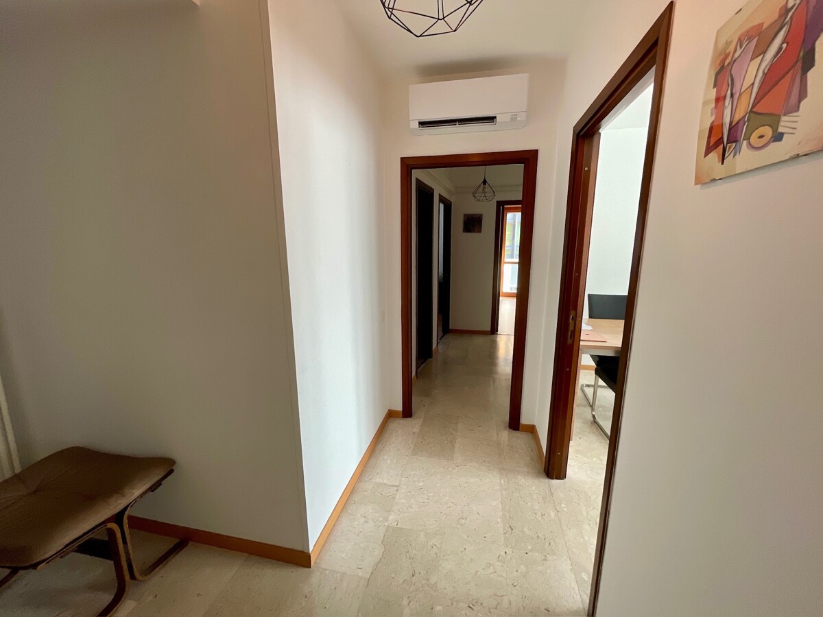 Apartment, foto 4 di 10