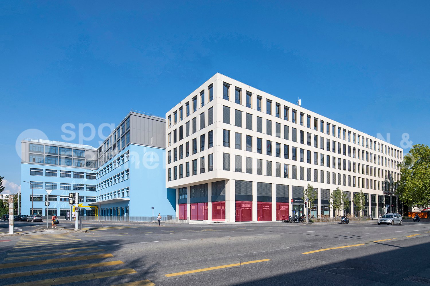1500m² commerciale