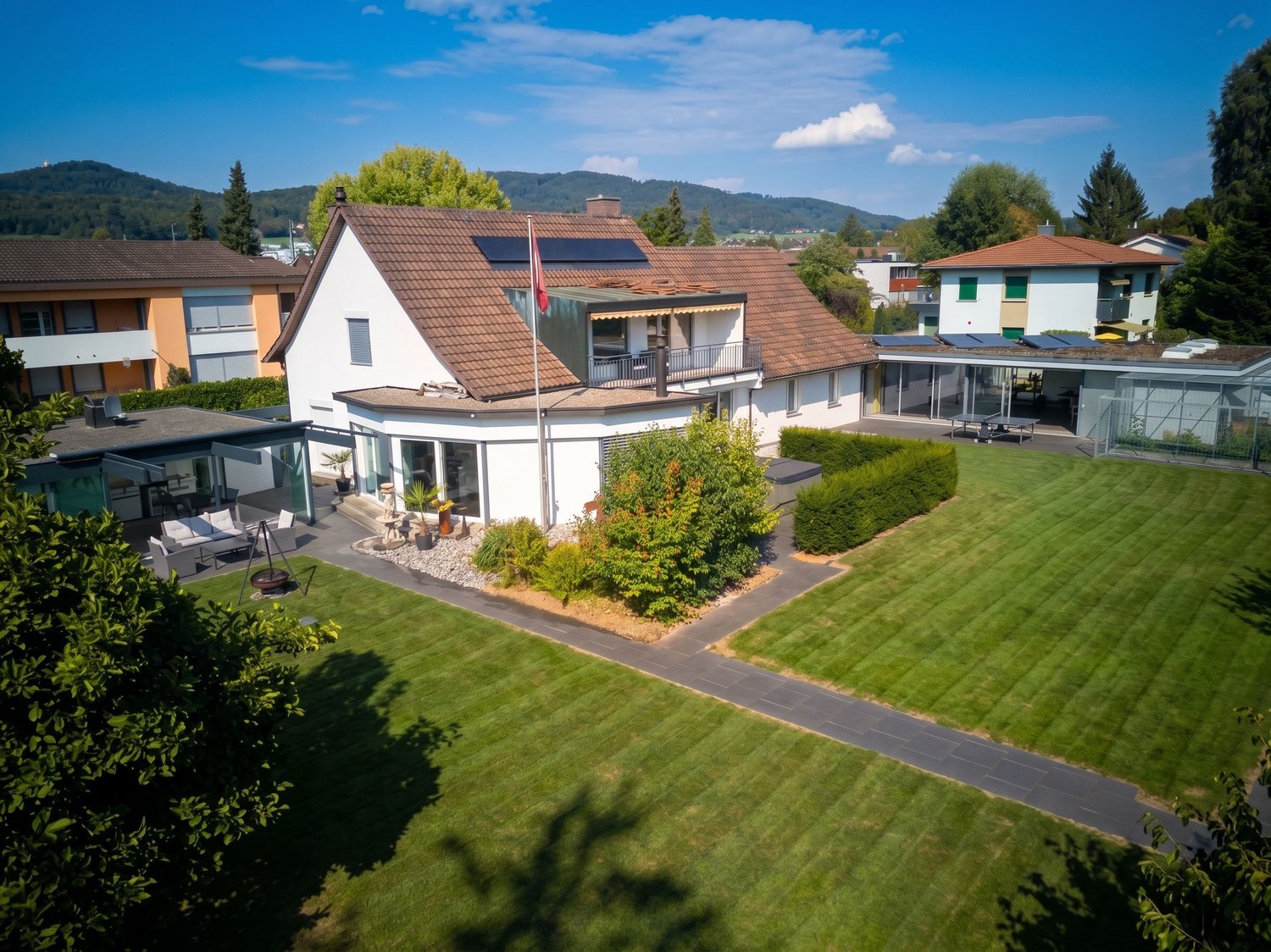 Casa unifamiliare di 4 ½ locali, foto 1 di 10