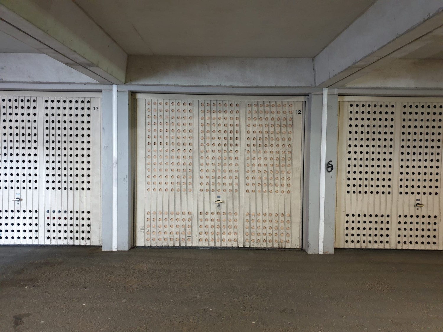 Unterirdischer Parkplatz