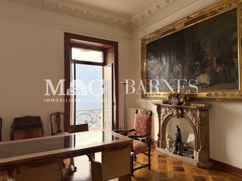 200m² office