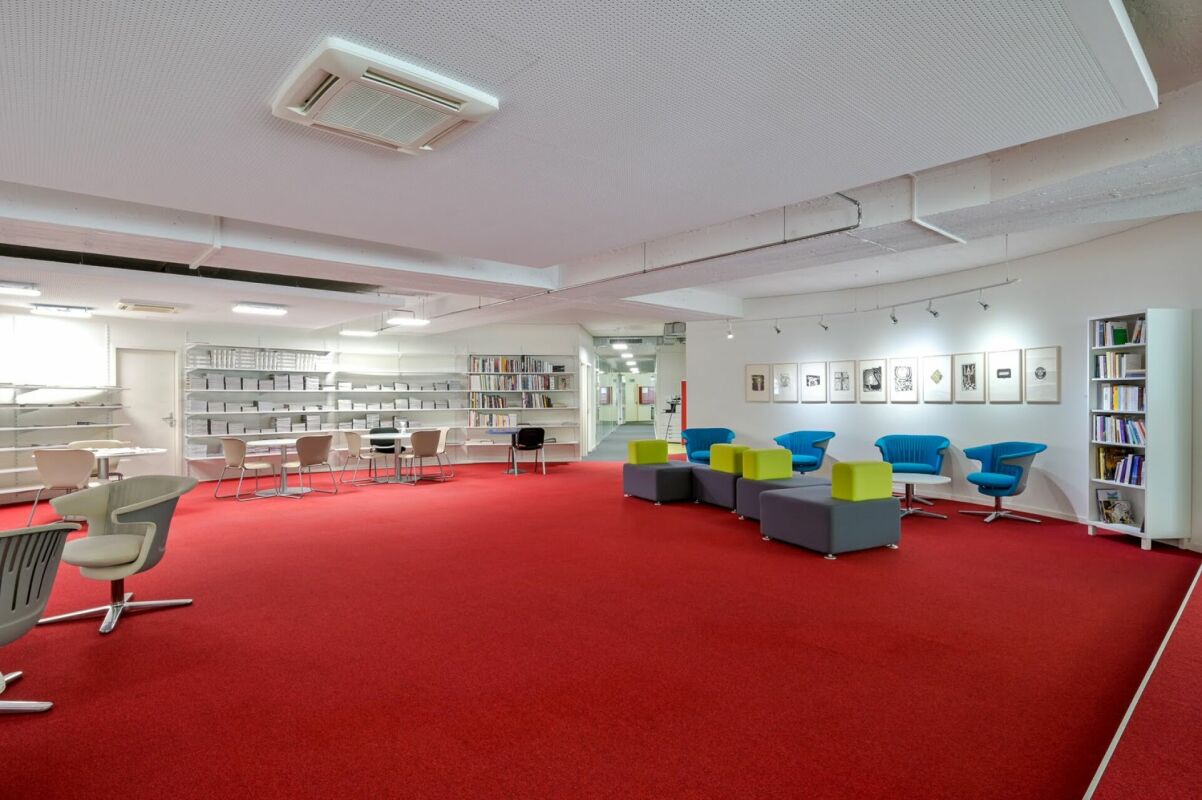 550m² ufficio, foto 4 di 10
